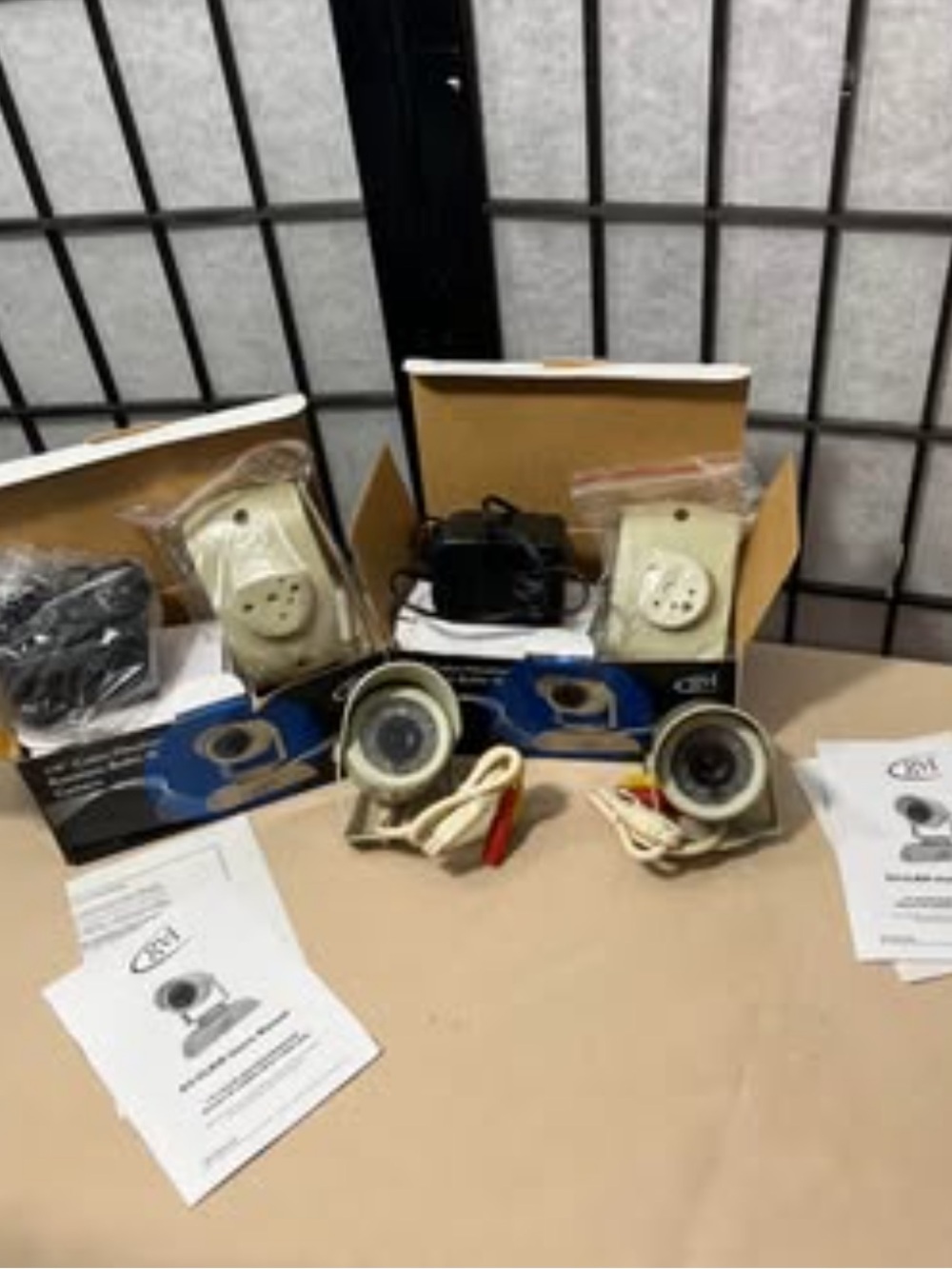 2 Early 2000-2004 Samsung GV-CLRIR Color CCD Security Cameras DVR or NVR
